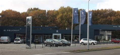 Peugeot dealer HILVERSUM .